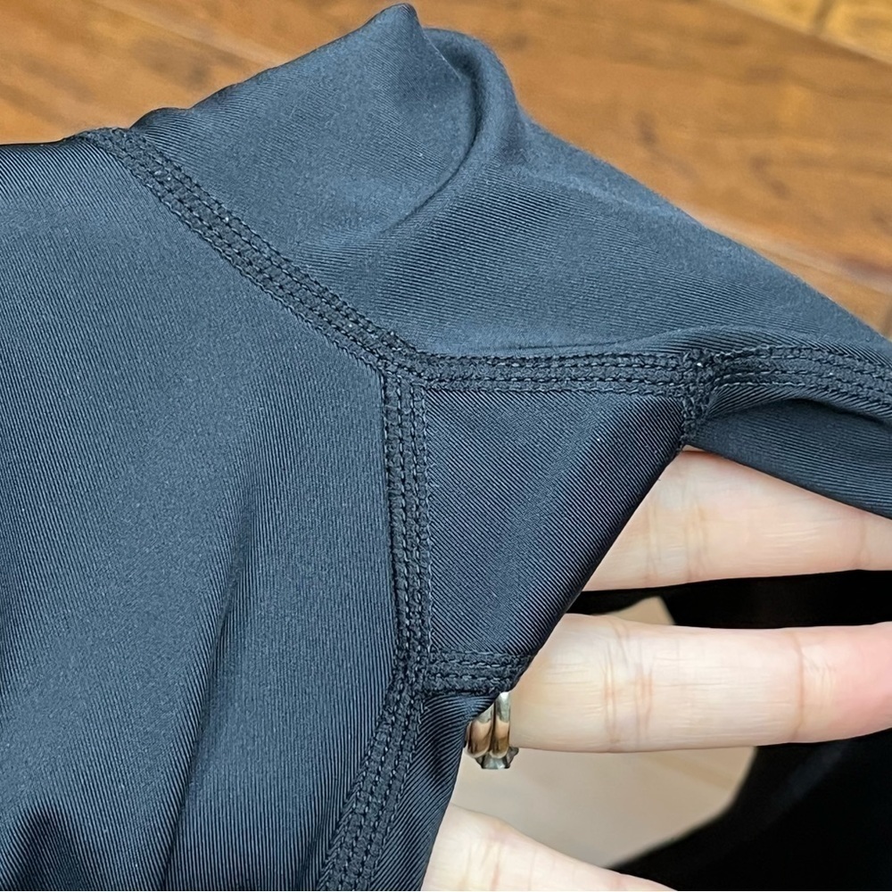 Good American Performance Leggings - image 5